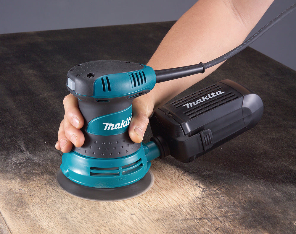 Lijadora Rotoorbital 5" Makita BO5030 ¡PROMOCIÓN FERIA FERRETERA!