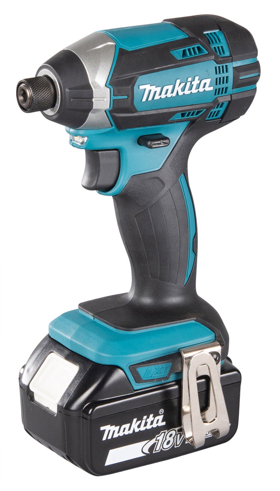 Atornillador de Impacto 18V 1/4" Makita Incluye Bateria de 3.0AH 632G13-1 + Cargador 1912Y7-5 Makita DTD152Z-PROMO ¡PROMOCIÓN FERIA FERRETERA!
