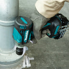 Llave Impacto 18V Cuadrante de 1/2" Incluye 1 Bateria de 3.0AH y Cargador Makita DTW301Z-PROMO ¡PROMOCIÓN FERIA FERRETERA!