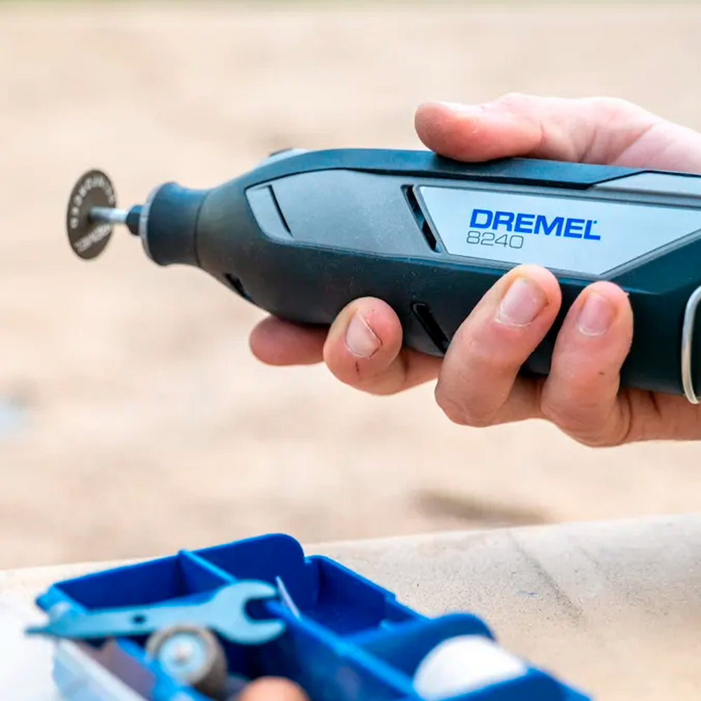 Mototool Inalámbrico Dremel 12V con 5 Accesorios y Maletín