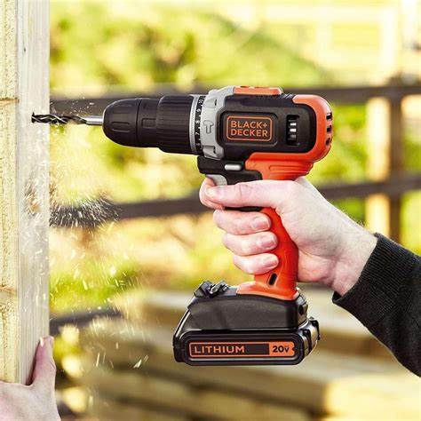 Taladro Percutor 20V 3/8” – BLACK FRIDAY BCD704C1-B3