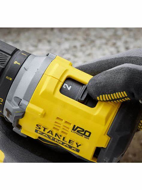 Taladro Percutor Brushless 20V – Promoción Aniversario SBD715C2K-B3