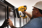 Clavadora 20V Calibre 18 con 1 Bateria de 2.0AH y Cargador Dewalt DCN680D1 ¡PROMOCIÓN FERIA FERRETERA!